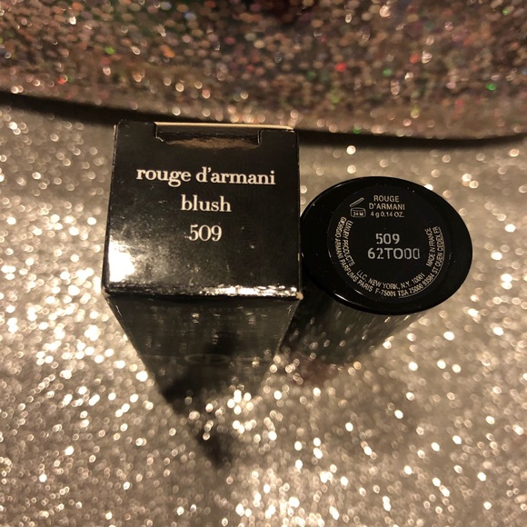 BNIB! Giorgio Armani Rouge d’Armani Satin Lip Color in BLUSH 509 - Picture 5 of 8